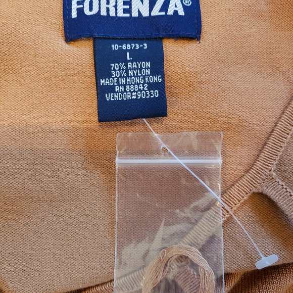 Forenza Cut-Out Top - Picture 5 of 15